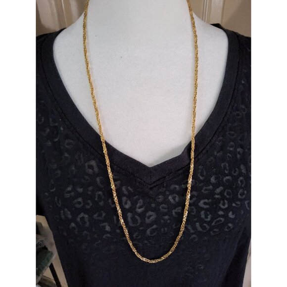 Vintage Womens Napier 28" Twisted Rope Style Gold Tone Necklace - Picture 5 of 9